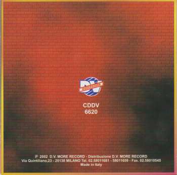 CD Living In A Box: The Best