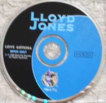 CD Lloyd Jones: Love Gotcha