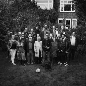 Album Loyle Carner: Yesterday's Gone