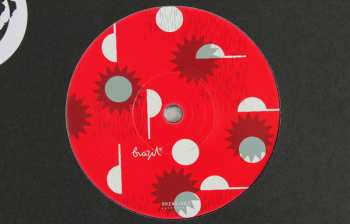 SP Majó: As Sementes / Dando Fora