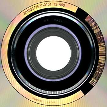 CD Malia: Young Bones