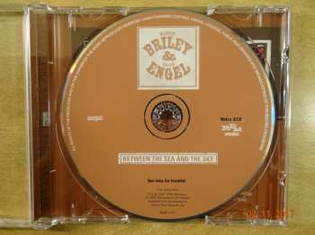 CD Martin Briley & Brian Engel: Between The Sea And The Sky