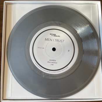 SP/Doos/MC Men I Trust: Forever Live Sessions CLR | LTD