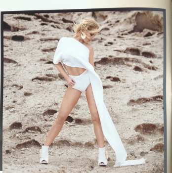 CD Michelle: Tabu