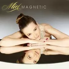 Miel de Botton: Magnetic