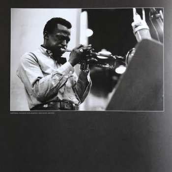 2LP/Doos Miles Davis: Kind Of Blue LTD | NUM | DLX