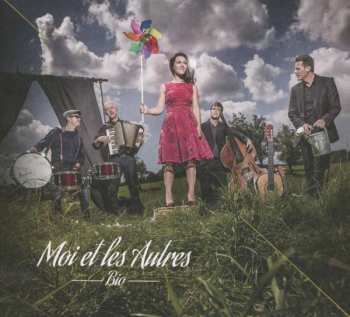 Album Moi et les Autres: Bio