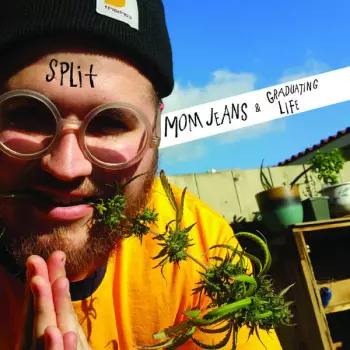 Graduating Life//Mom Jeans.