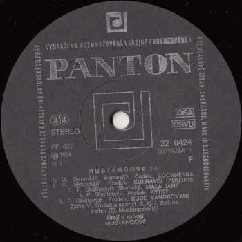 LP Mustangové: 74