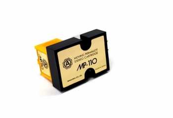 Audiotechnica Nagaoka MP-110 + Nagaoka AM-801 stylus cleaner