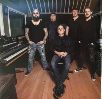 3LP/2CD/Doos Neal Morse Band: Innocence & Danger LTD