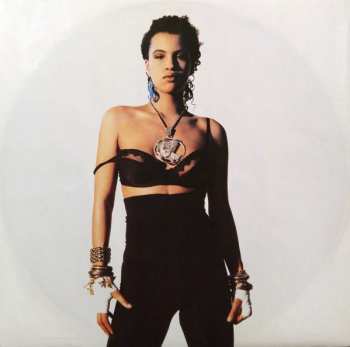 LP Neneh Cherry: Raw Like Sushi