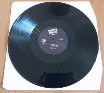 LP Not Moving L.T.D.: Love Beat