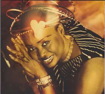 CD Oumou Sangare: Seya DIGI