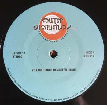 2LP Horace Tapscott: Flight 17