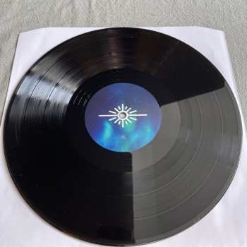 2LP Petit Biscuit: Presence