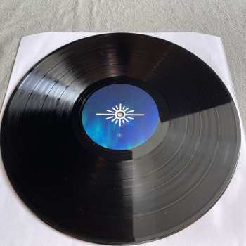 2LP Petit Biscuit: Presence