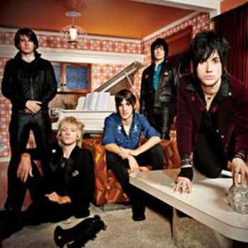 Album Prima Donna: Bless This Mess