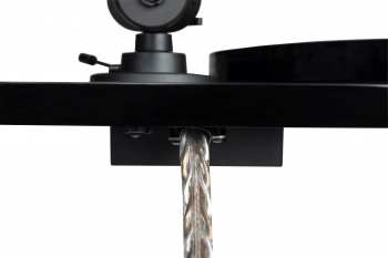 Audiotechnica Pro-Ject E1 Černý + OM5e