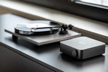 Audiotechnica Pro-ject Stereo Set Phono + Streaming -  Audio Set Se Zesilovačem Wiim A Gramofonem, šedý