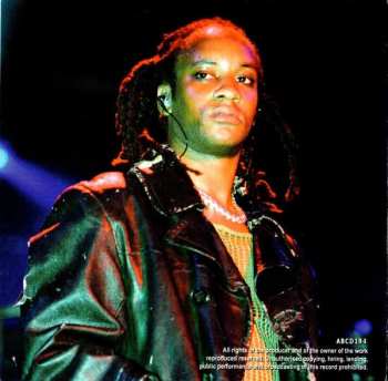 CD The Prodigy: Maximum Prodigy (The Unauthorised Biography Of The Prodigy)