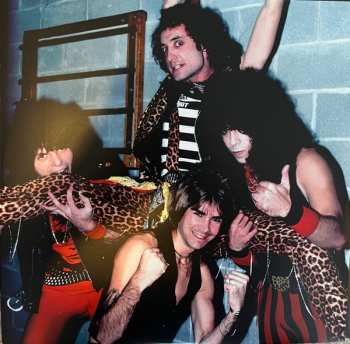 LP Quiet Riot: Alive And Well DLX | LTD | CLR