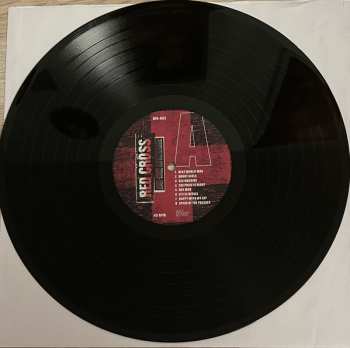 LP Red Cross: 1981-1982 No Message