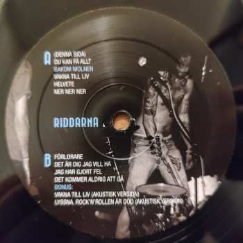 LP Riddarna: Bakom Molnen