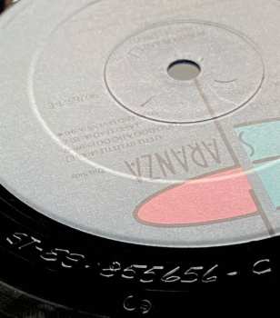 LP Robert Plant: Shaken 'N' Stirred