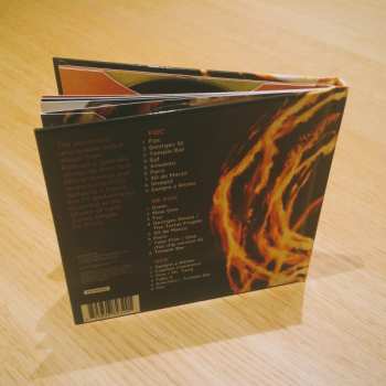 2CD/DVD Rodrigo Y Gabriela: Foc / Re-Foc (Casebound Book) DLX | LTD