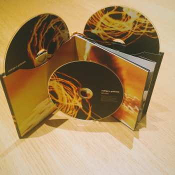 2CD/DVD Rodrigo Y Gabriela: Foc / Re-Foc (Casebound Book) DLX | LTD