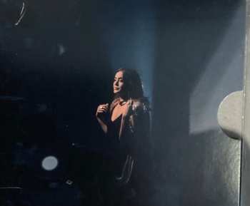 CD Roisin O: Courageous 