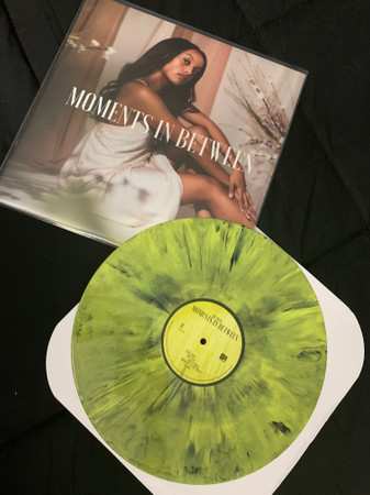 LP Ruth B.: Moments In Between CLR