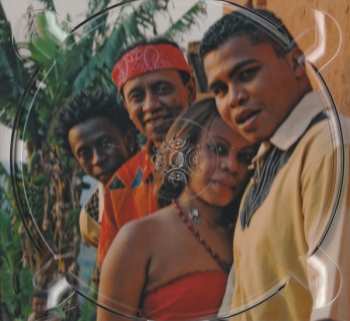 CD Samy Izy: Tsara Madagasikara