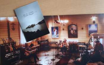 LP Sivert Høyem: On An Island