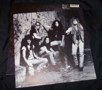 LP Steelheart: Tangled In Reins