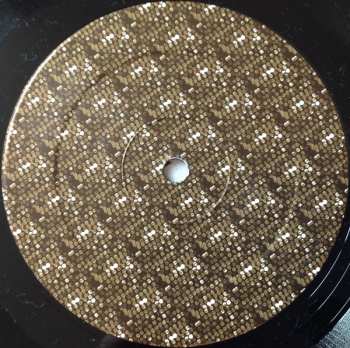LP Suuns: Zeroes QC