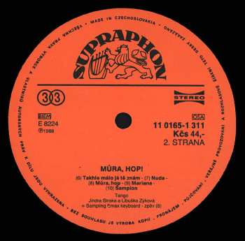LP Tango: Můra, Hop!