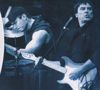 CD Taste: Life On Earth