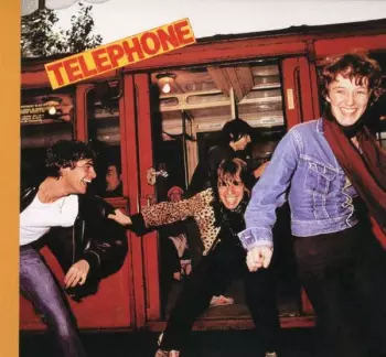 Téléphone: Téléphone