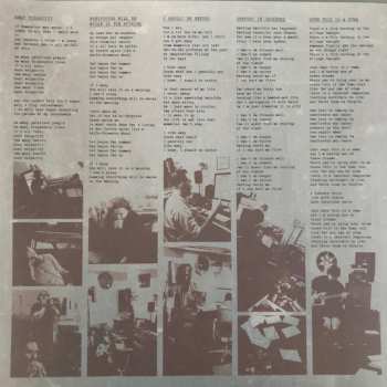 LP The Dogs: Post Mortem Portraits Of Loneliness
