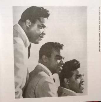 CD The Isley Brothers: Shout And Twist With Rudolph, Ronald & O'Kelly