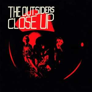 LP The Outsiders: Close Up