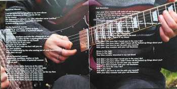 CD The Red Flags: Self-Centred And Delusional