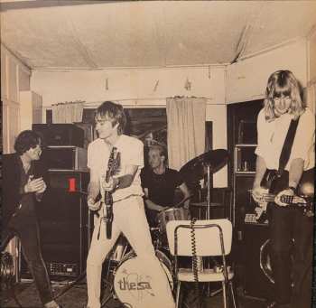 4LP/Doos The Saints: (I'm) Stranded DLX