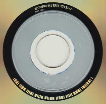 CD Thursday: No Devolución