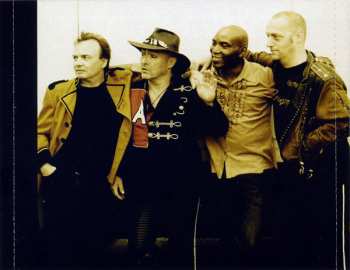 CD Time Bandits: Out Of The Blue
