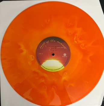 2LP Tink: Heat Of The Moment