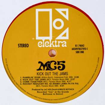 3LP/Doos MC5: Total Assault LTD | CLR