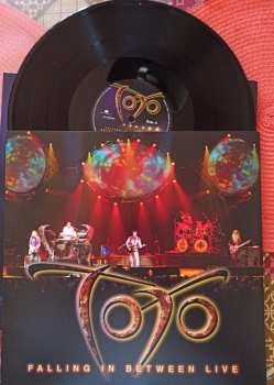 3LP Toto: Falling In Between Live